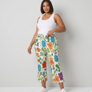 T Tahari White Crop Flare Pants with Bright Floral Print